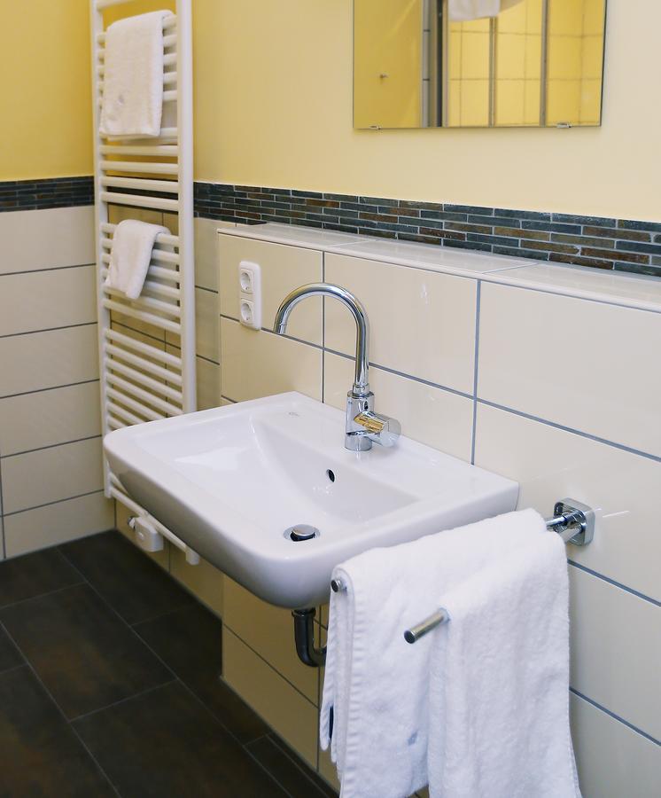 Apartments Golfpark Schlossgut Sickendorf Lauterbach Εξωτερικό φωτογραφία