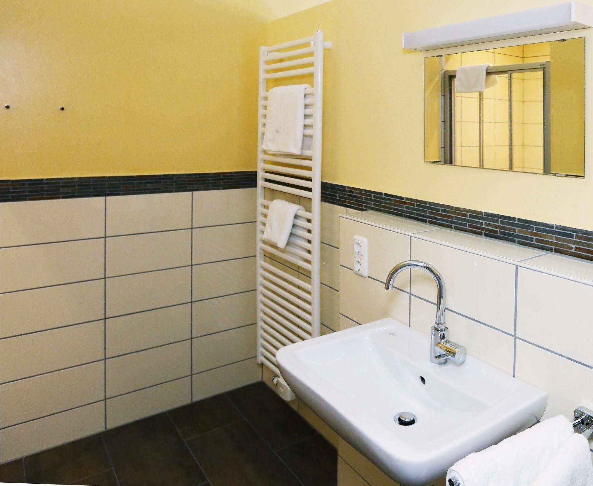 Apartments Golfpark Schlossgut Sickendorf Lauterbach Εξωτερικό φωτογραφία